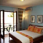 Apartments Mikovic