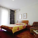 Apartments Mikovic