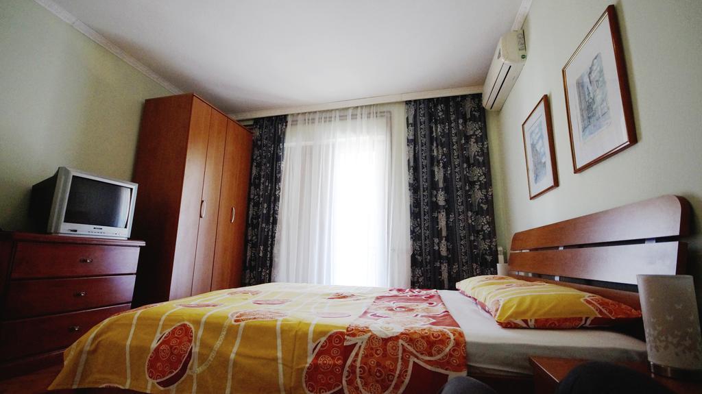 Apartment Mikovic